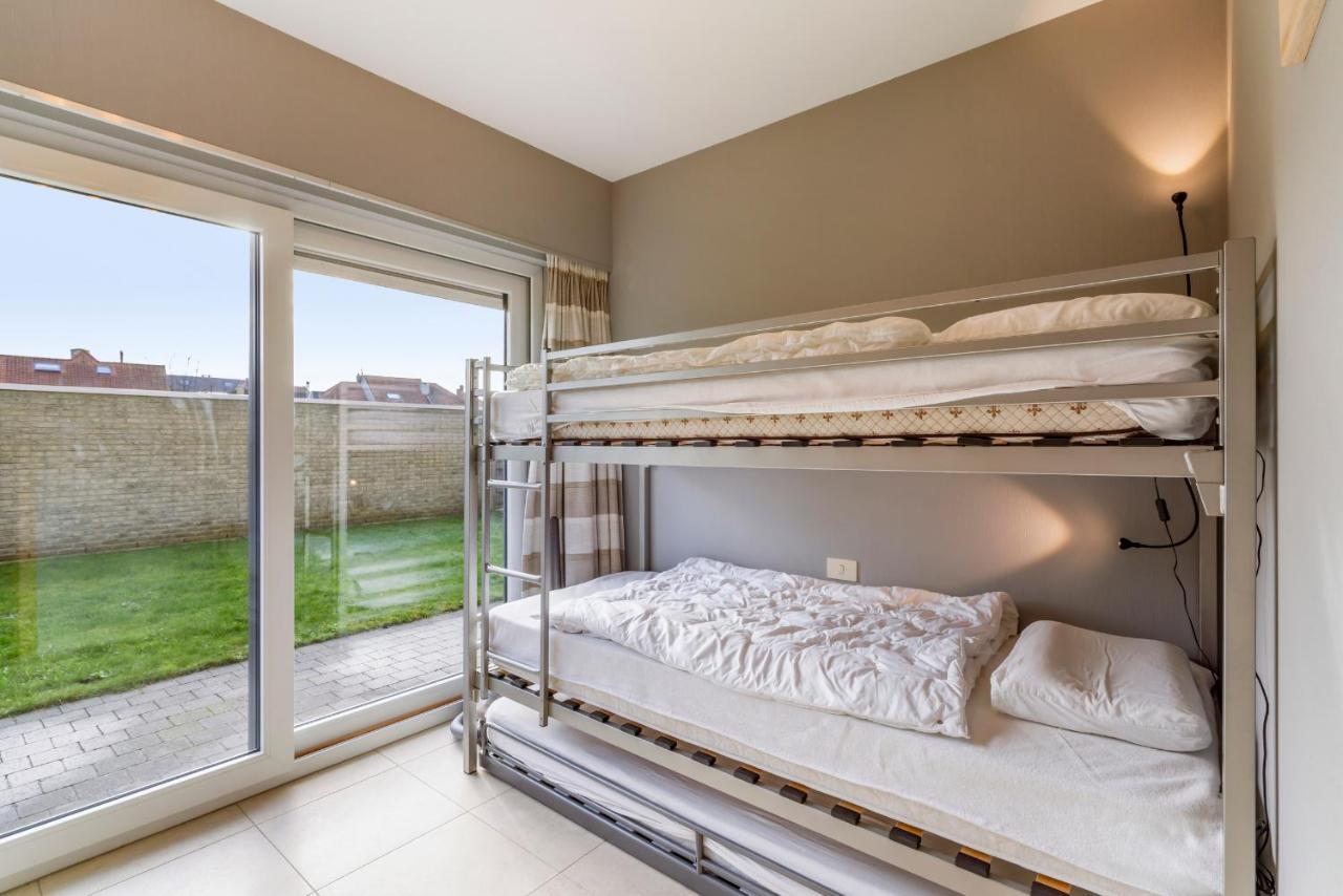 Luxury Apartment With Garden Close To The Beach Остенде Екстериор снимка