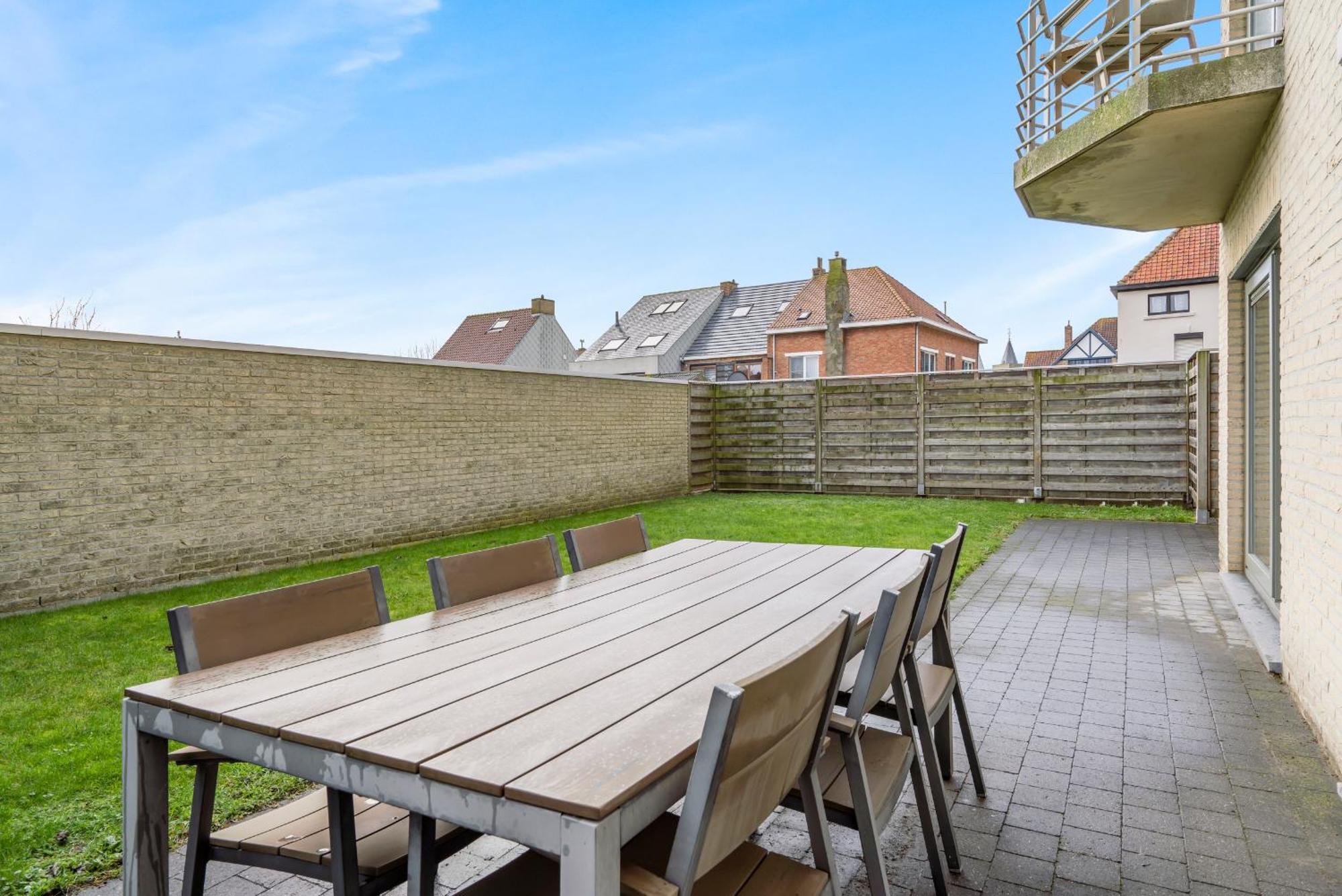 Luxury Apartment With Garden Close To The Beach Остенде Екстериор снимка