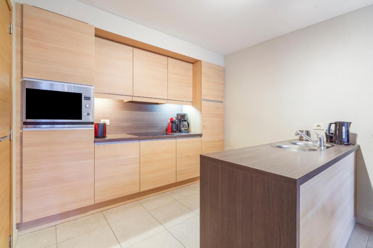 Luxury Apartment With Garden Close To The Beach Остенде Екстериор снимка